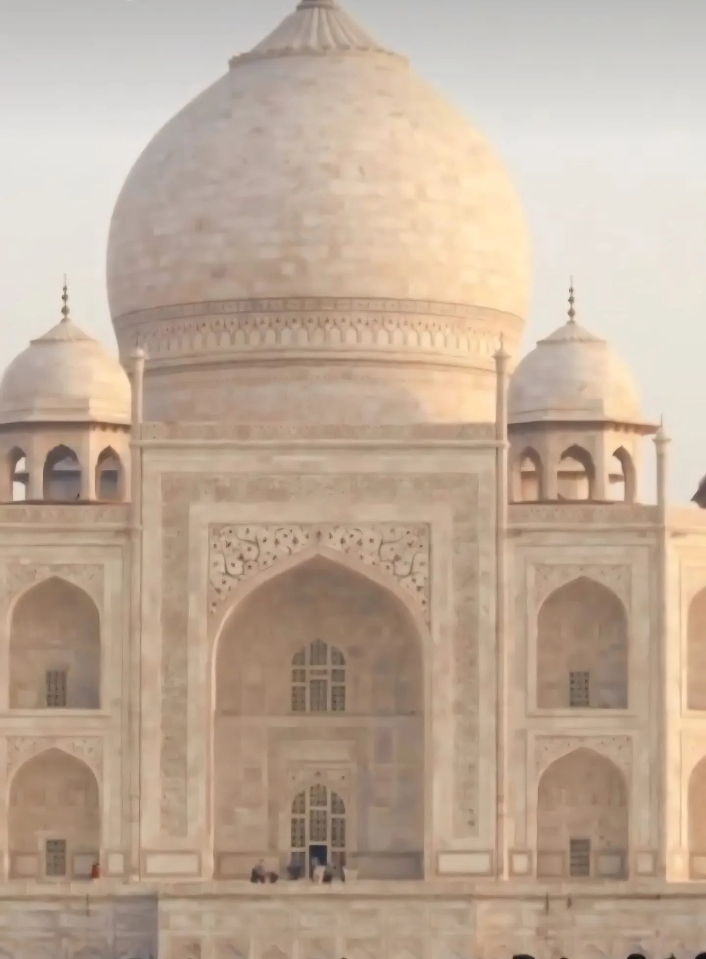 BeyondBTW — Taj Mahal